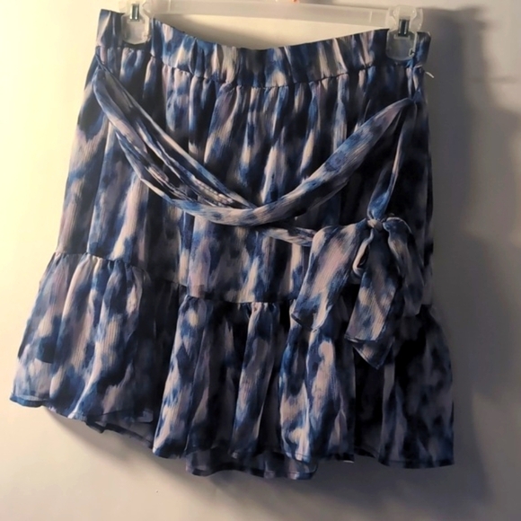 Banana Republic Ruffles Tie Dye Blue Skirt with belt Size Large - Picture 13 of 13